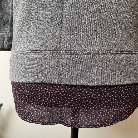 LOFT Gray Sweatshirt Sweater Peter Pan Collar Layered Hem Work Top XS - Picture 8 of 13
